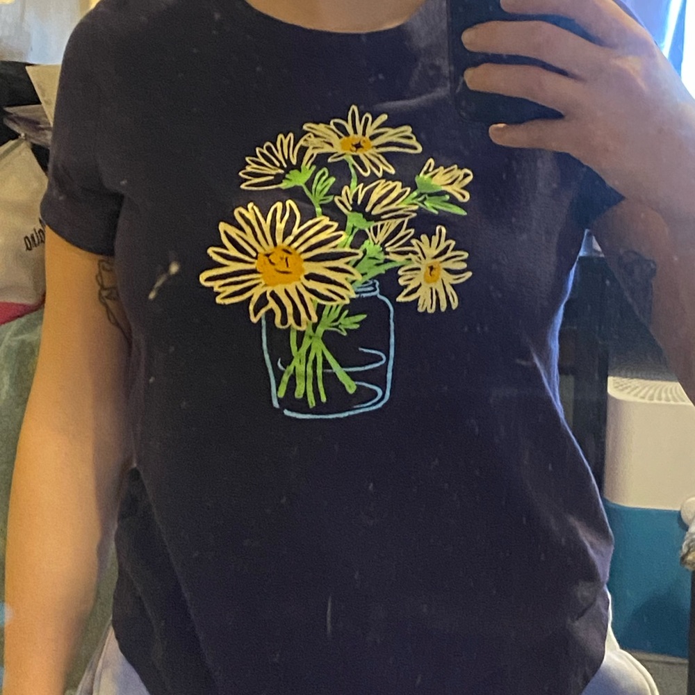 Funky flower’s tee